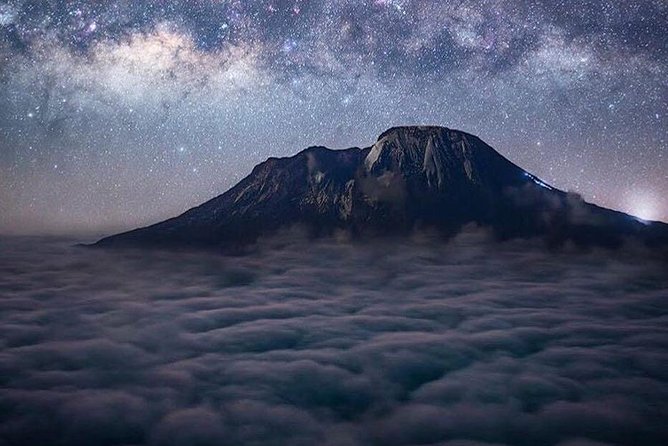 1 Day Marangu Route Climbing Kilimanjaro - What the guide and private format add