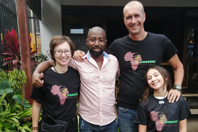 3 Days /2 nights Serengeti and Ngorongoro crater - Arusha pickup and the early start