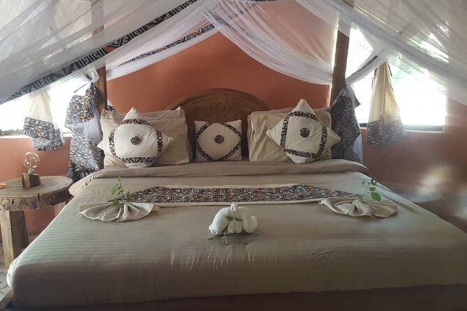 3 Days Nyerere NP [Selous GR] Game, Walking and Boat - Day two: a full game drive beside the Rufiji