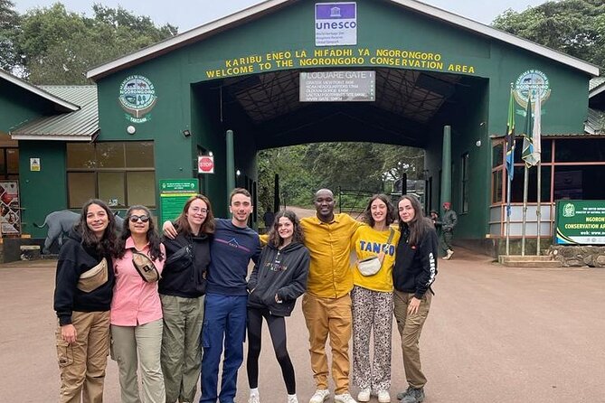 3 Days Tanzania Safari: Tarangire, Manyara and Ngorongoro Crater - Day One: Elephants and Wide Views in Tarangire