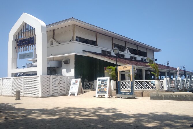 3-Hour Private City Tour in Zanzibar Island - Stop 4: Darajani Bazaar in 35 minutes
