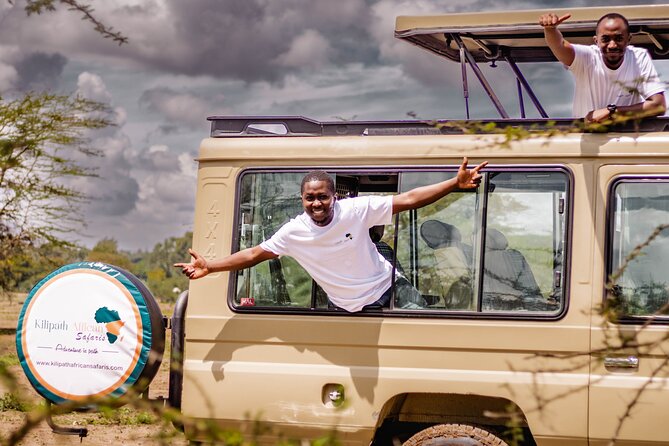 4 Day Ngorongoro Crater Tarangire and Serengeti National Park - Day 1: Tarangire and its elephant country