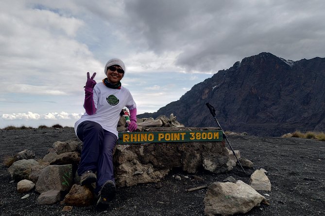 4 Days Mount Meru Trekking - What the $1,000 price really covers