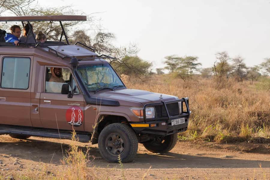 4 Days Tarangire, Serengeti, Ngorongoro Mid-range Safari - Meals, water, and what is included