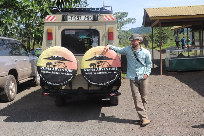 5 Days Lodge Safari - Tarangire, Serengeti, Ngorongoro & Manyara - Tents, Meals, and Camp Comfort