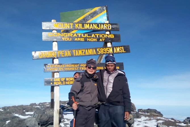 5 Days Marangu Route Kilimanjaro Trekking - Day 4: The midnight push to Uhuru Peak