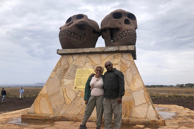 6 -Day Tarangire, Manyara, Serengeti & Ngorongoro - The guide and service matter as much as the parks