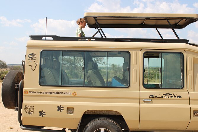 6 Days Adventure Towards Serengeti, Ngorongoro and Tarangire - Day 2: The long road into the Serengeti
