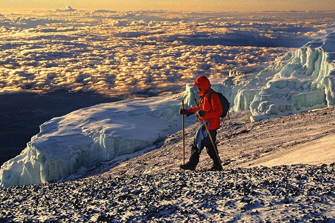 6 Days Kilimanjaro Climbing Machame route - Day four: the Barranco Wall and Barafu Camp
