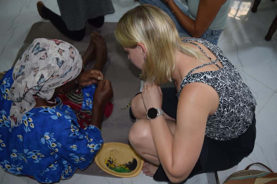 Arusha: Maasai-style Beaded Jewelry Lesson - Who Will Enjoy This Most