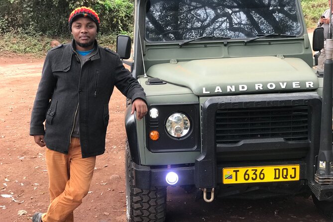 Arusha Private Transport Service in Tanzania - The Kilimanjaro viewing stop