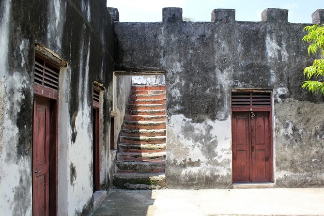 Bagamoyo Historical Tour - Everyday - Who will enjoy this Bagamoyo tour most?