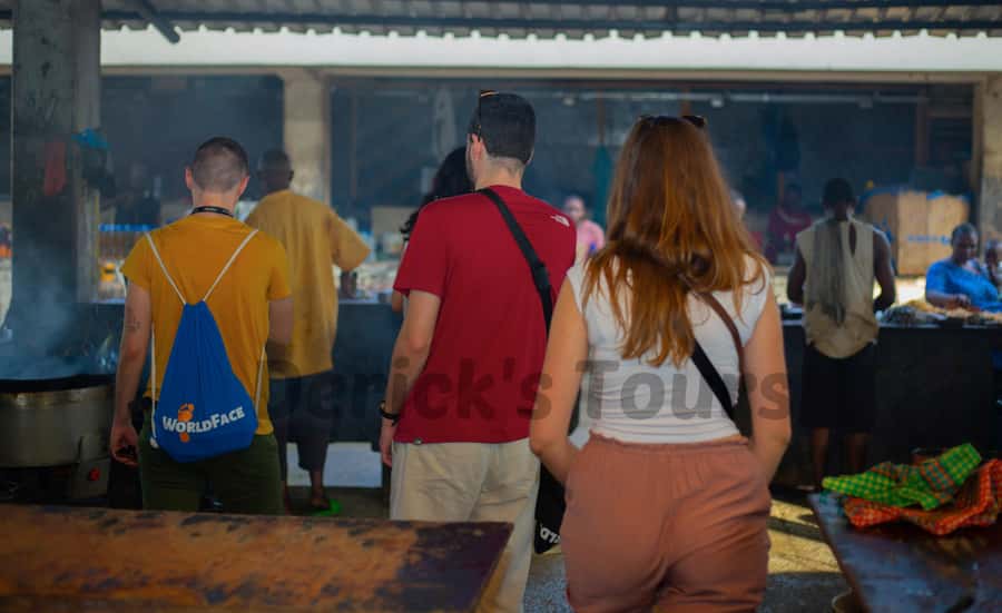 Dar es Salaam City Center: Walking Tour - Kivukoni Fish Market, the tour’s liveliest stop