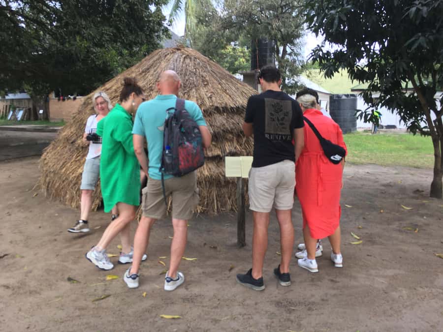 Dar es Salaam: Experience the real Dar es Salaam (City Tour) - Six things that make this Dar tour useful