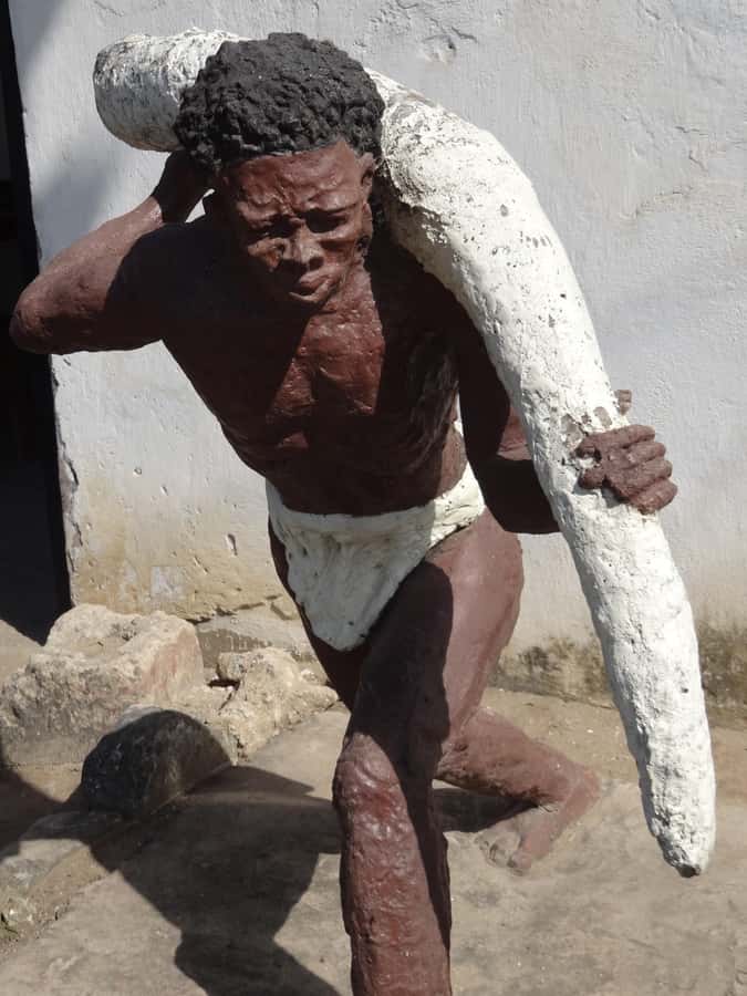 DAR ES SALAAM : TRIP DAR ES SALAAM TO BAGAMOYO OLD CITY TOUR - Key Points at a Glance