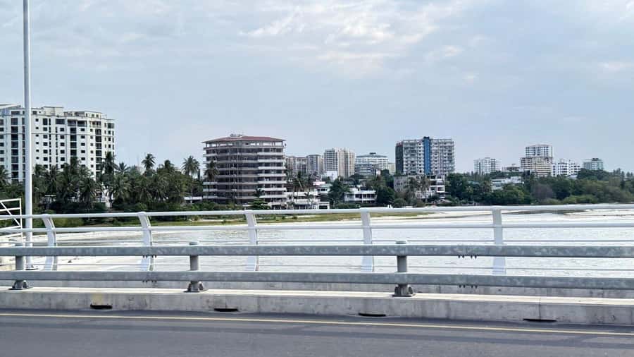 Dar es Salaam: Tuk-Tuk Tour, Street Food & Local Lifestyle - Five things to know before you book
