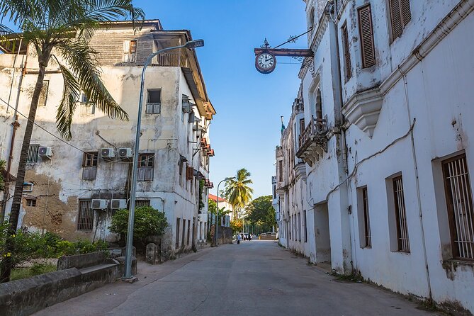 Explore The Stone Town in Zanzibar - Why Stone Town is best explored on foot