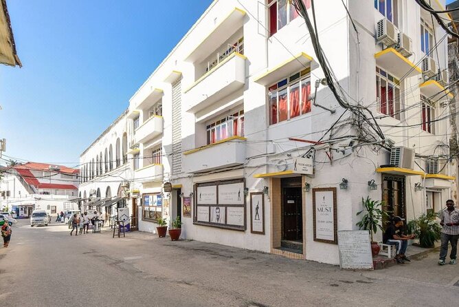 Explore The Stone Town in Zanzibar - What the guides add to the walk