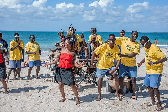 Full-Day Blue Lagoon and Sandbank Boat Tour from Zanzibar ( Safari blue) - Kwale Island and its ancient baobab