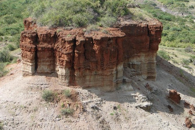 Full Day Olduvai & The Enigmatic Shifting Sand Tour - The 6:30 a.m. road from Arusha to Ngorongoro