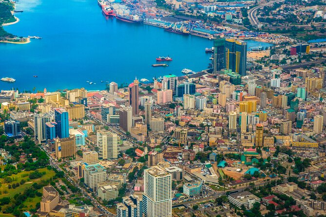 Full-Day Private Tour of Dar es Salaam - Kariakoo Market: commerce at full volume