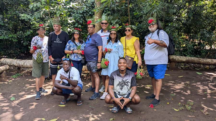 Full day Spice Tour + Prison Island + Stone Town Tour - Shopping and local culture in the old town