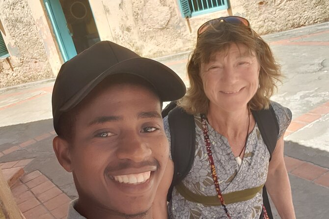 Historical Walking Tour in Zanzibar - The Old Fort sets the scene