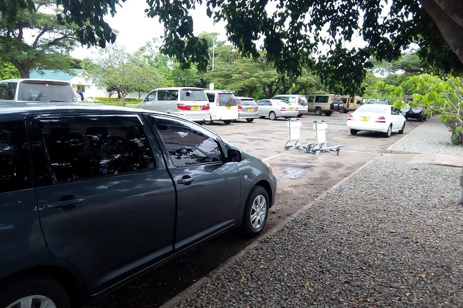 Kilimanjaro Airport taxi to/from Moshi town/Arusha town - Comfort, vehicles, and driving style