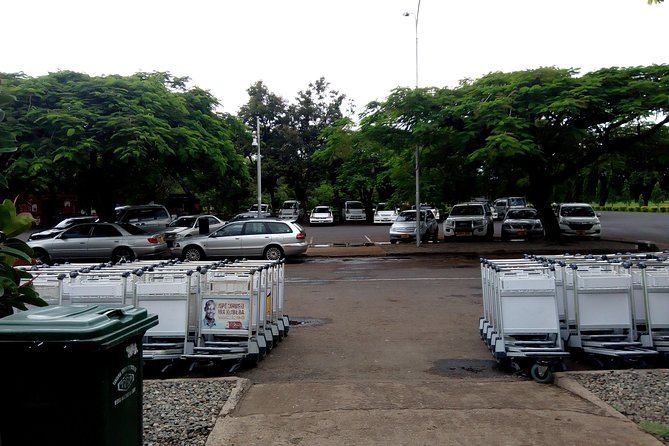 Kilimanjaro Airport taxi to/from Moshi town/Arusha town - Safety and communication for solo passengers