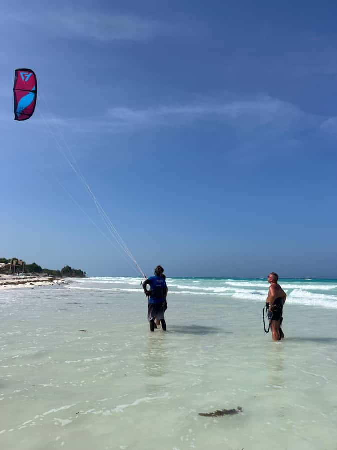 KiteSurf: Private lessons facing Mnemba, Zanzibar - Beginner/intermediate - How the intermediate lesson is different