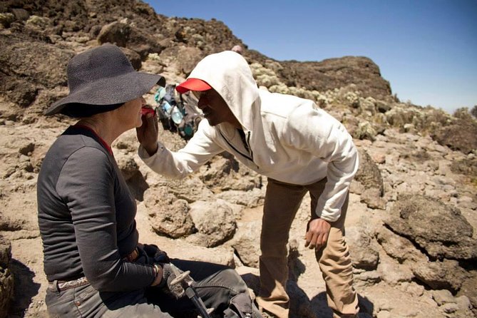 Machame Route 6 days 5 Nights/Kilimanjaro Climb - Day four: Barranco Wall, Karanga, and Barafu