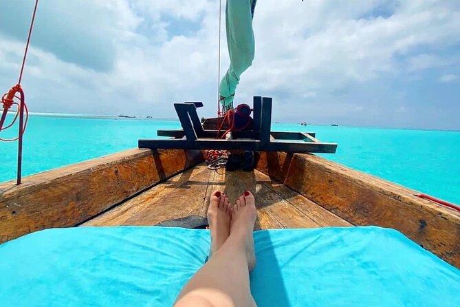 Mnemba island snorkeling tour - Hotel pickup and the private-group advantage