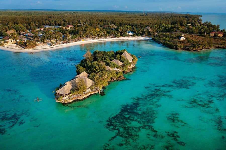 Mnemba Island, The Island Pongwe, Blue Lagoon Tour, The Rock - Mnemba Island Atoll: the active heart of the day