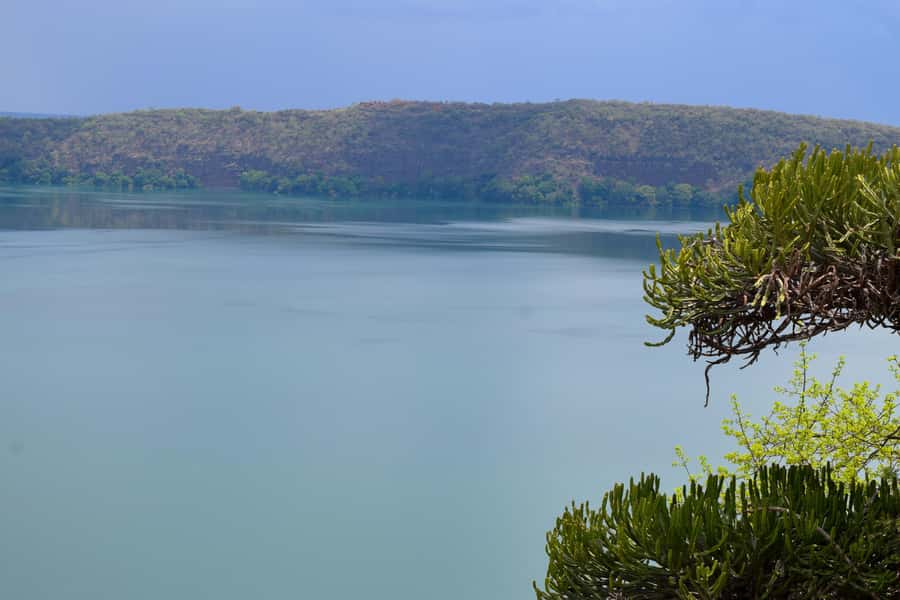 Moshi: Lake Chala Tour: Hiking &/or Kayaking - Kayaking along the turquoise shore