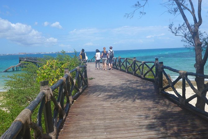 Nakupenda Beach Day Tour in Zanzibar - Guides can make or break the outing