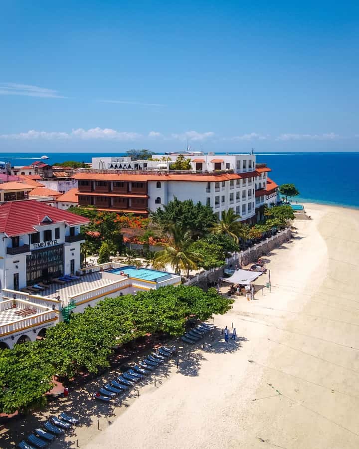 Nakupenda sandbank and stone town - A 30-minute dhow ride to Nakupenda