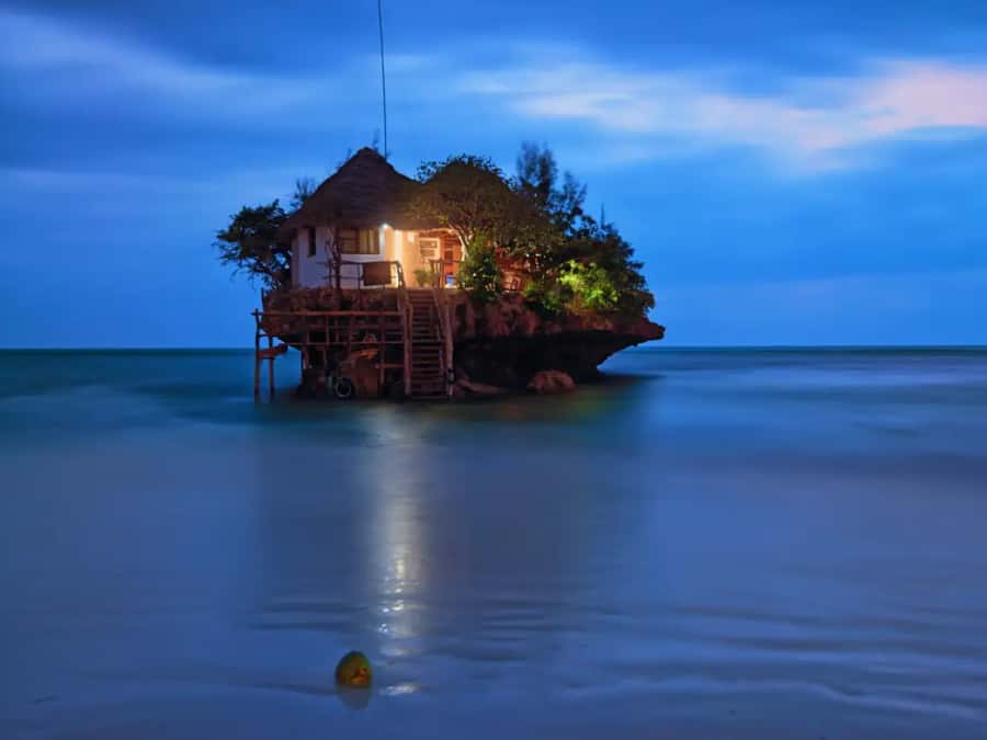 Paje Beach, Lunch at The Rock Restaurant, Mnemba Snorkeling - Practical details that make the day easier