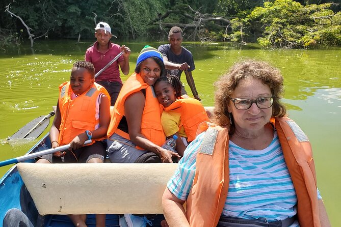 Private Canoe or Hike Tour on Lake Duluti - Why Lake Duluti works so well for a half-day