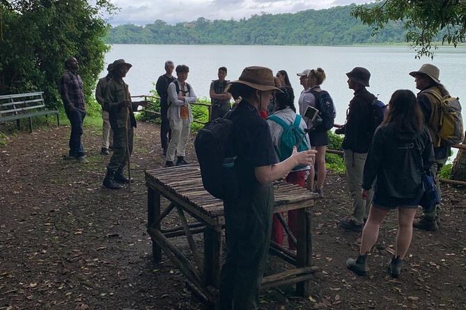 Private Canoeing, Cycling, Coffee and Hiking Tour in lake Duluti. - Cycling from the lake toward an inner Meru village
