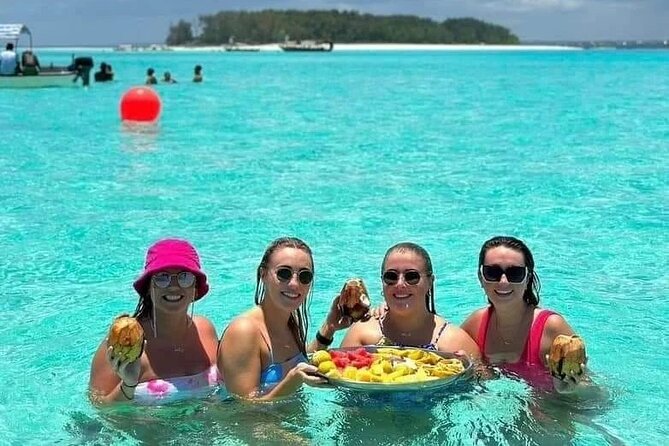 Private Tour to Mnemba Island with Lunch - Key points at a glance