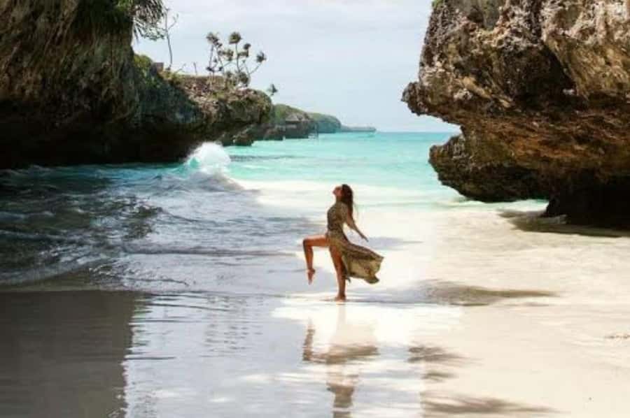 Salaam Cave Swimming with turtles, Mtende Beach & The Rock - Key points at a glance