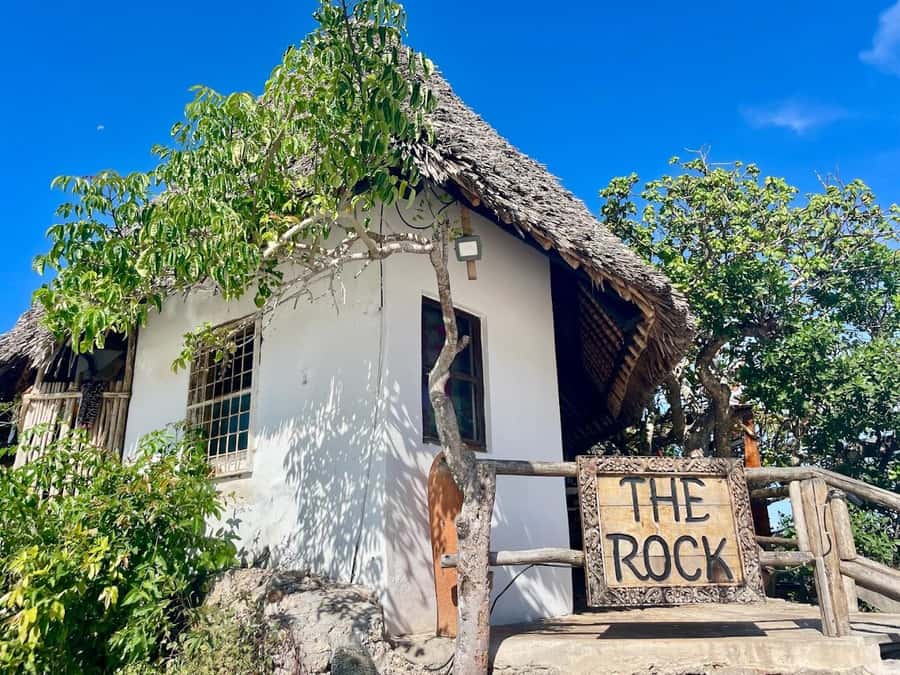 Secret Cave of Maalum & The Rock Restaurant and Sunset - Quick points to know