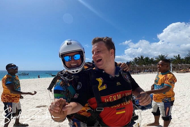 Skydive Zanzibar | Tandem Skydive - Starting at Kendwa Rocks Beach Hotel