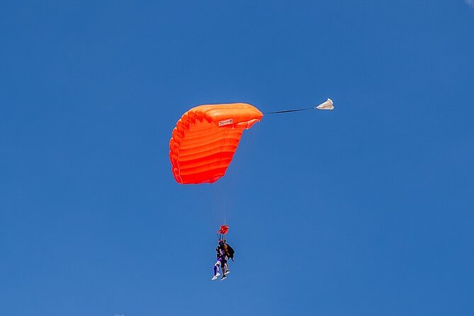 Skydive Zanzibar | Tandem Skydive - Weather can change the plan
