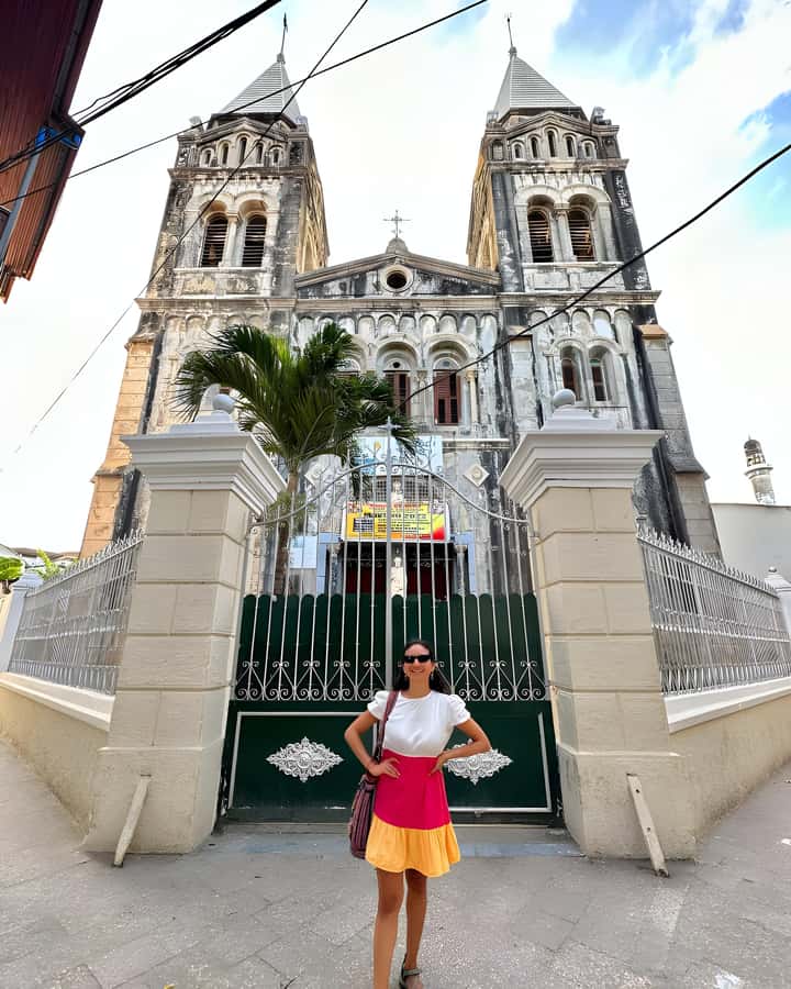 Stone Town: Guided Walking Tour - Why Stone Town works best with a guide