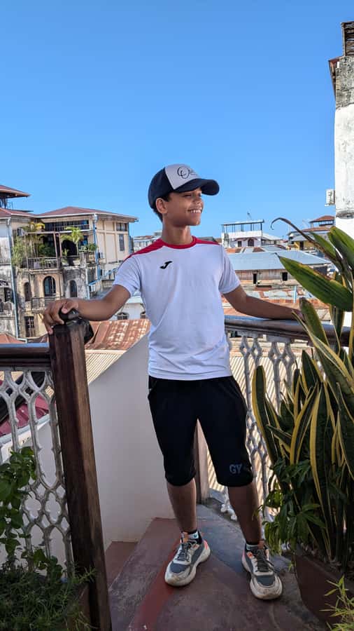 Stone Town,Old Fort, Coffee House SecretGarden Group Tour 5+ - Key Points At A Glance