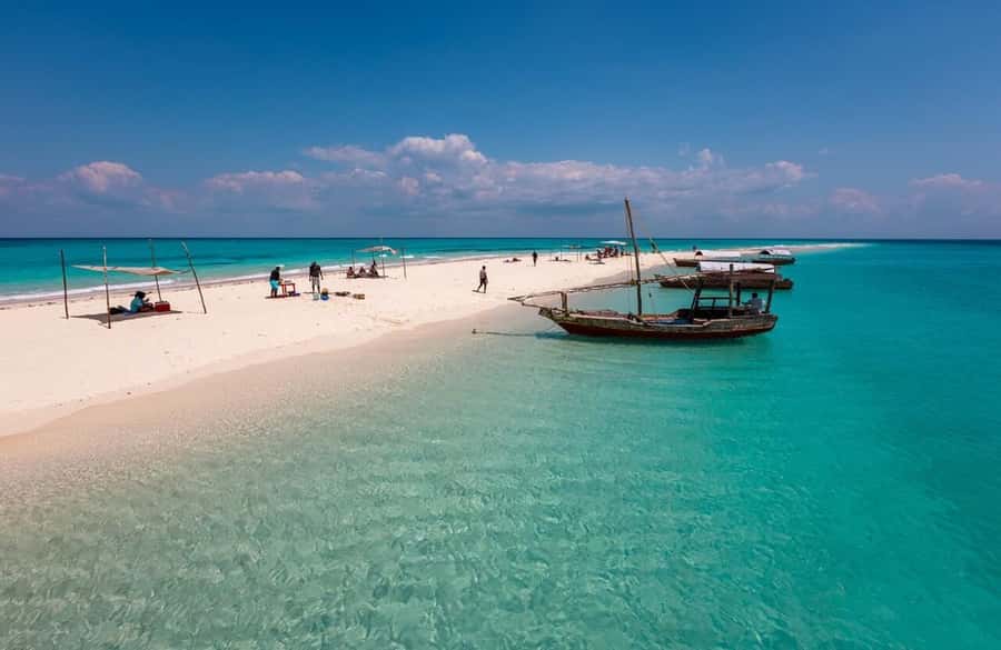 Stone Town, Prison Island Turtles & Nakupenda Sandbank - Forodhani and the short ride across the water
