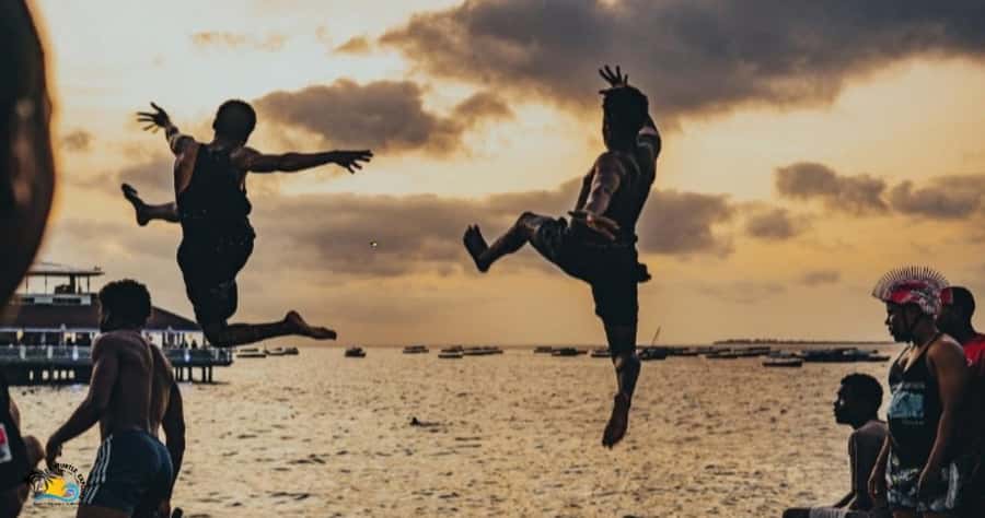 Stone town: Private Sunset Cruise with Local Music & Snacks - Local Music, Dance, Snacks, And Soft Drinks