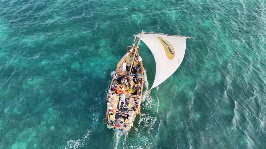 Sunset party cruise in Zanzibar with BoomBoom Boat - What kind of sunset cruise is this?