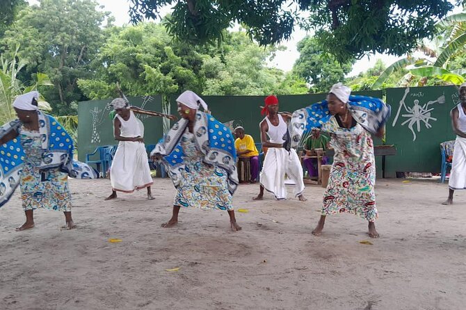 The Best/Top Rated Cultural City Tour in Dar es Salaam - Kariakoo shows the city from the road